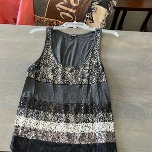 Express size M tank top, excellent condition!